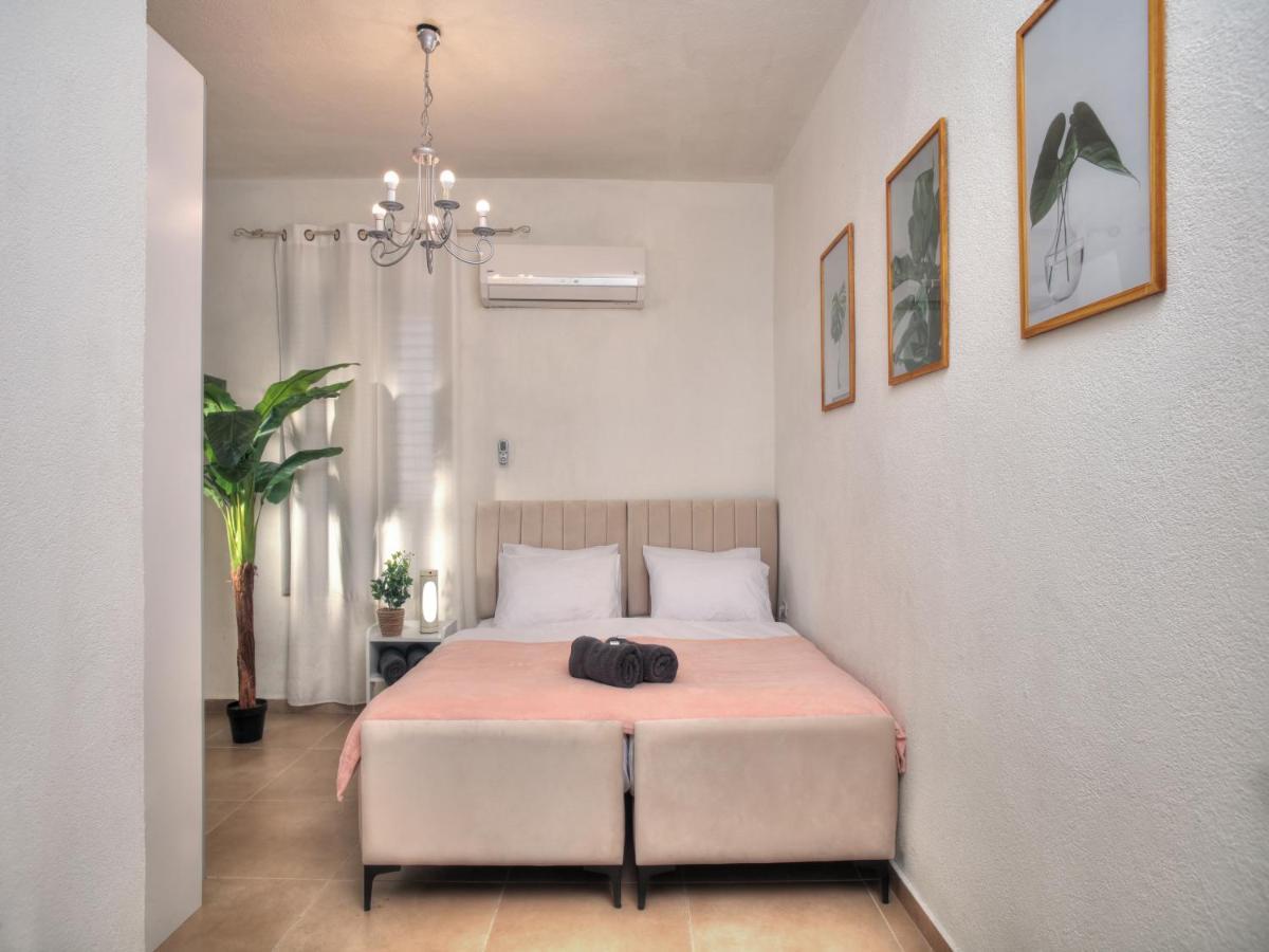 Nof Marom - The Home In The Old City נוף מרום - הבית בעתיקה Safed Exterior photo